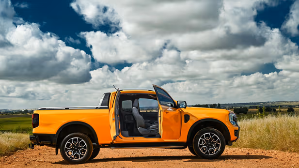Extended-cab (Club Cab) Bakkies